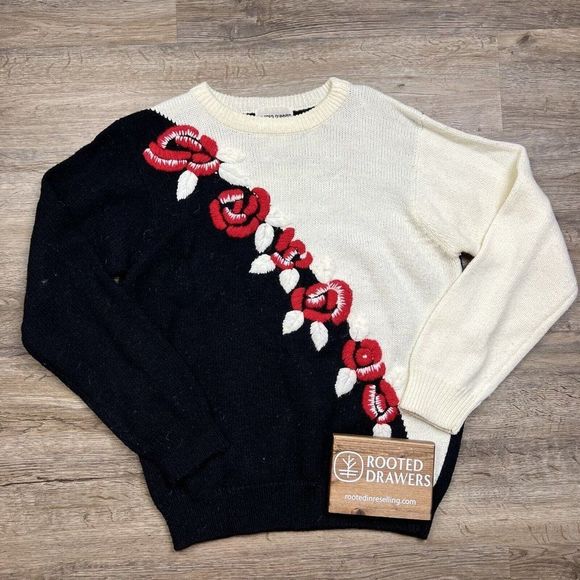 Alfred Dunner Sweaters - Vintage Alfred Dunner Sweater Floral White Black Colorblock Pullover Knit 90s L